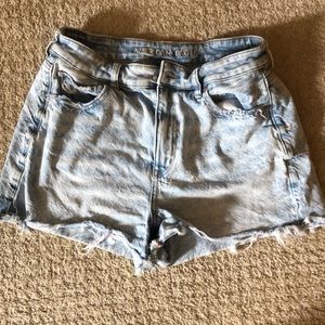 A&E Mom Short